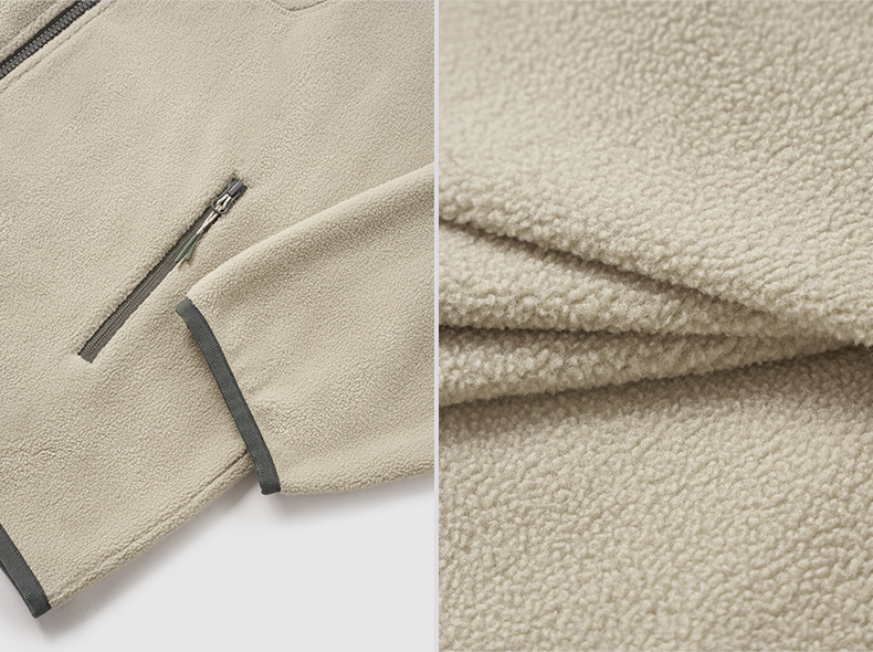 Antistatisk polarfleecejakke med hætte i kontrastfarve