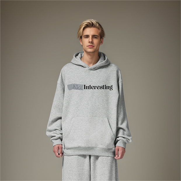 Sudadera funcional con capucha y forro polar estampado