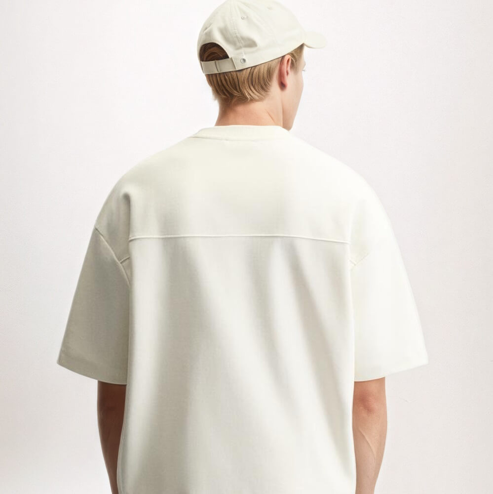 Rahat Kesimli Esnek Pamuklu Tişört