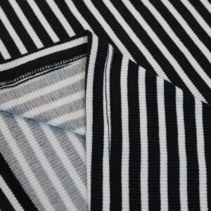 Kadın Siyah & Beyaz Çizgili Atlet & Bol Paça Pantolon Pijama Takımı