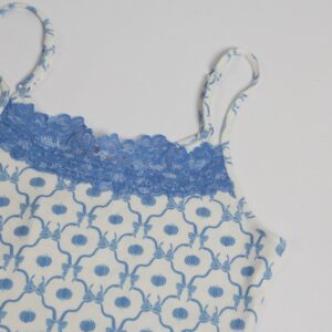 3-delt kortærmet pyjamassæt med geometrisk print og blondekant til kvinder i blå og hvid